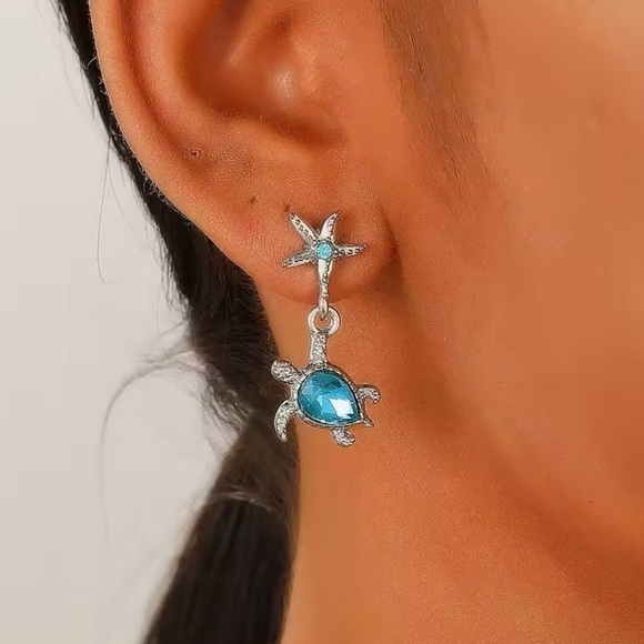 Cute Turtle Blue Starfish Delicate Earrings - Picture 1 of 5